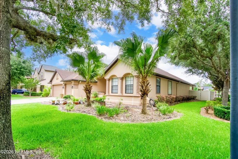 2530 Tuscan Oaks Ln, Jacksonville, FL 32223