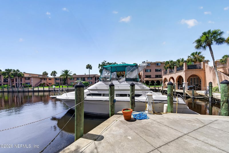 5375 Ortega Farms Blvd #102, Jacksonville, FL 32210