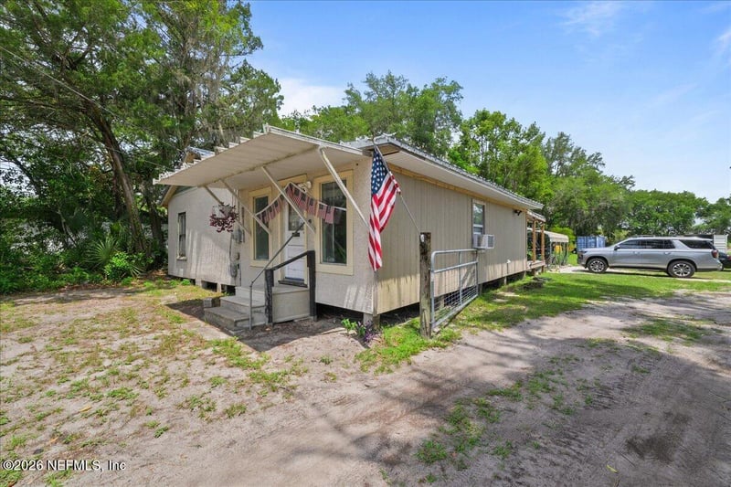 6100 Crill Ave, Palatka, FL 32177