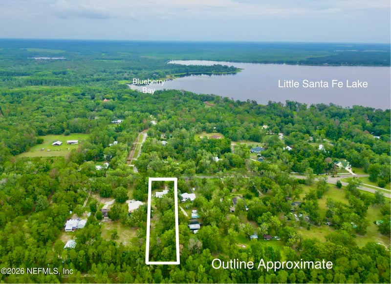 20517 114th Ave, Waldo, FL 32694