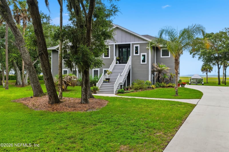 19045 Waterville Rd, Jacksonville, FL 32226