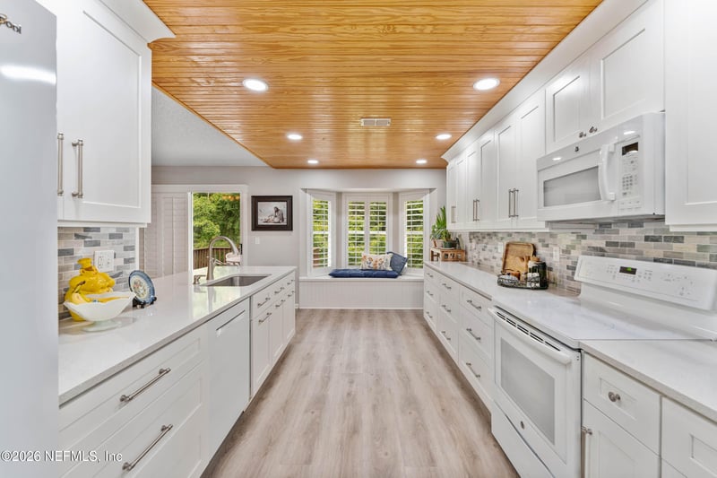 1716 Chandelier Cir, Jacksonville, FL 32225