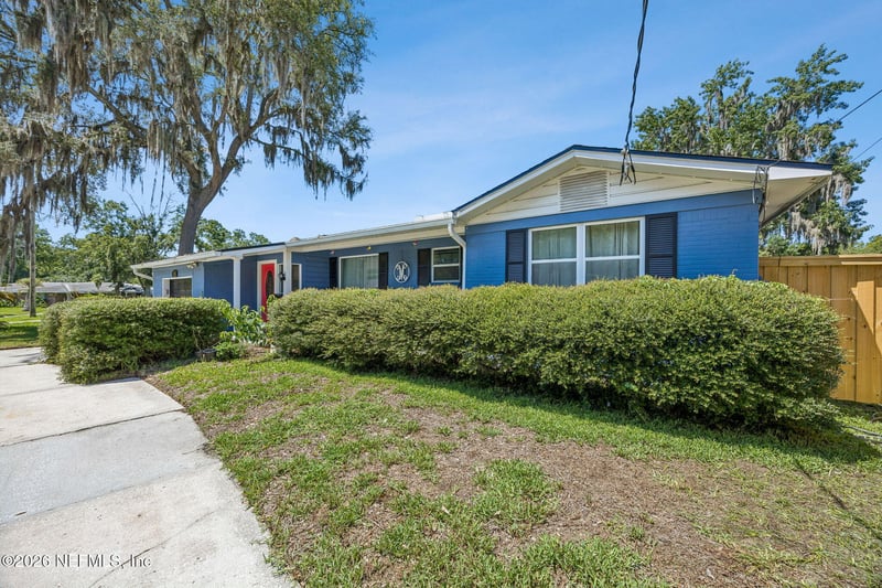 5436 Waterside Dr, Jacksonville, FL 32210