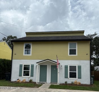 67 8th St, Atlantic Beach, FL 32233