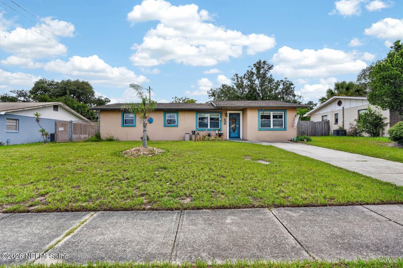 212 Mimosa Dr, Palatka, FL 32177
