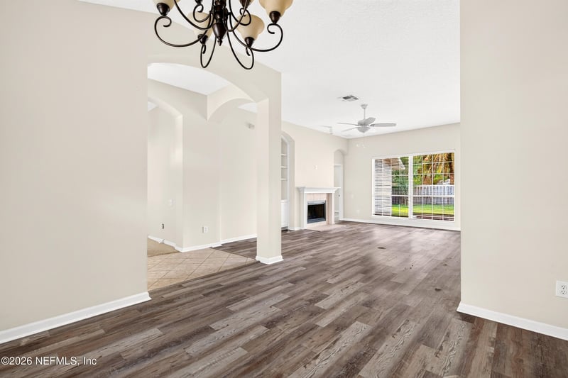 124 Dragonfly Dr, St Johns, FL 32259