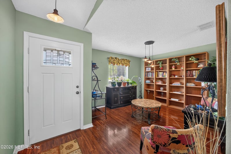 145 Dover Bluff Dr, Orange Park, FL 32073