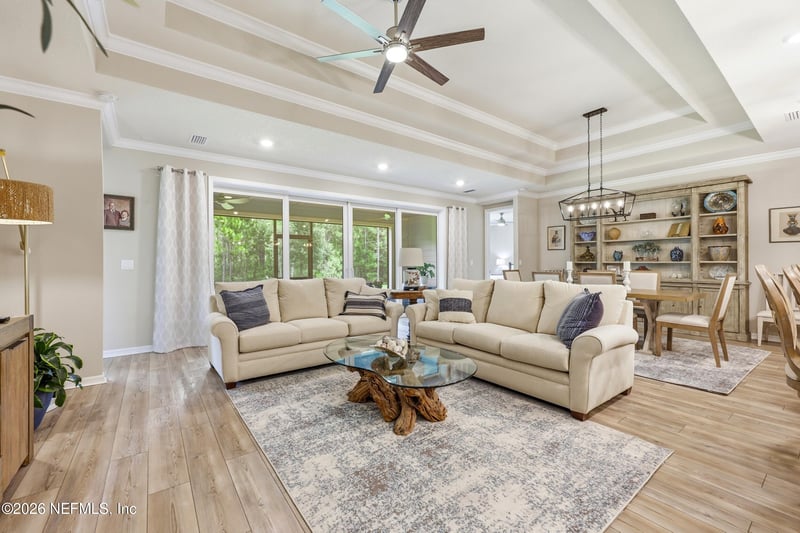 10772 Town View Dr, Jacksonville, FL 32256