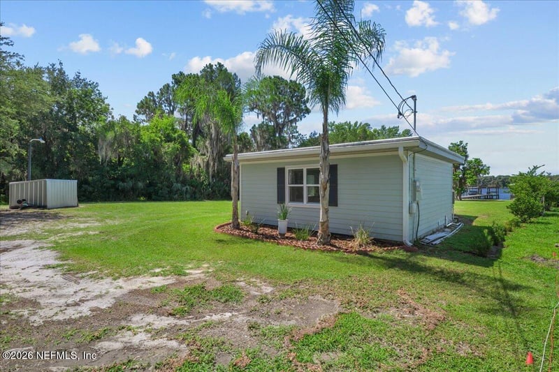 1523 County Road 309 #1, Georgetown, FL 32139
