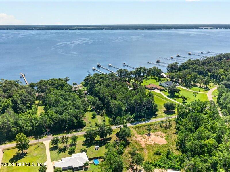 110 River Shores Rd, Palatka, FL 32043