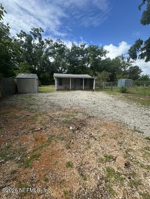 115 Hicks St, Palatka, FL 32177