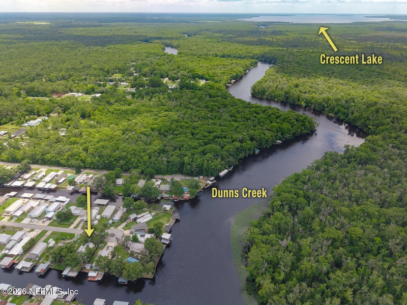 153 Smith Ln, Satsuma, FL 32189