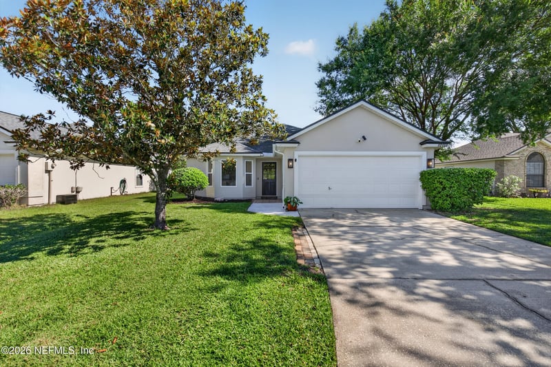 12151 Sunchase Dr, Jacksonville, FL 32246