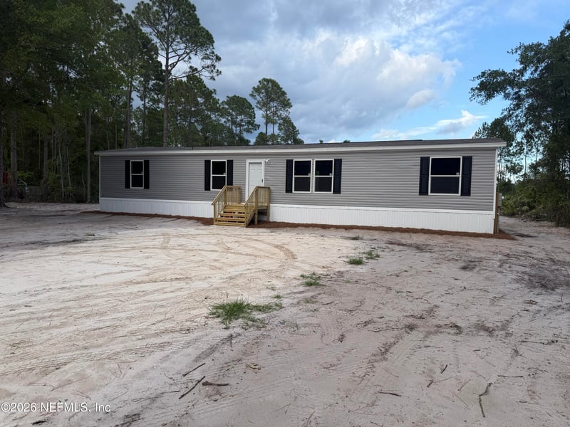 114 Nutmeg Trl, Interlachen, FL 32148