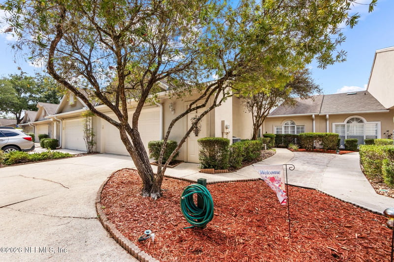 57 Fox Valley Dr, Orange Park, FL 32073