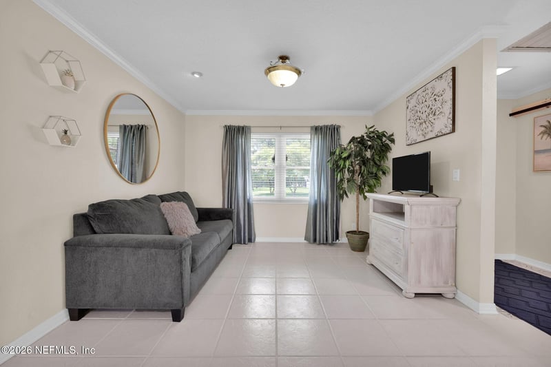 3057 Donato Dr, Jacksonville, FL 32226