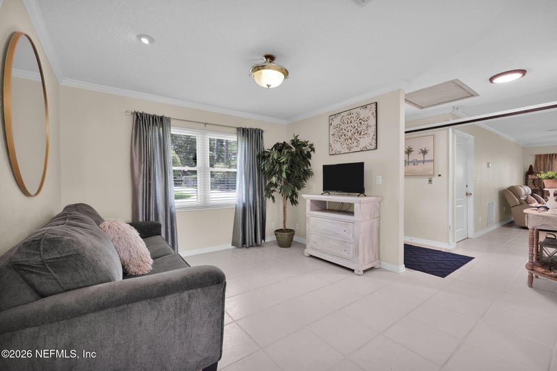 3057 Donato Dr, Jacksonville, FL 32226
