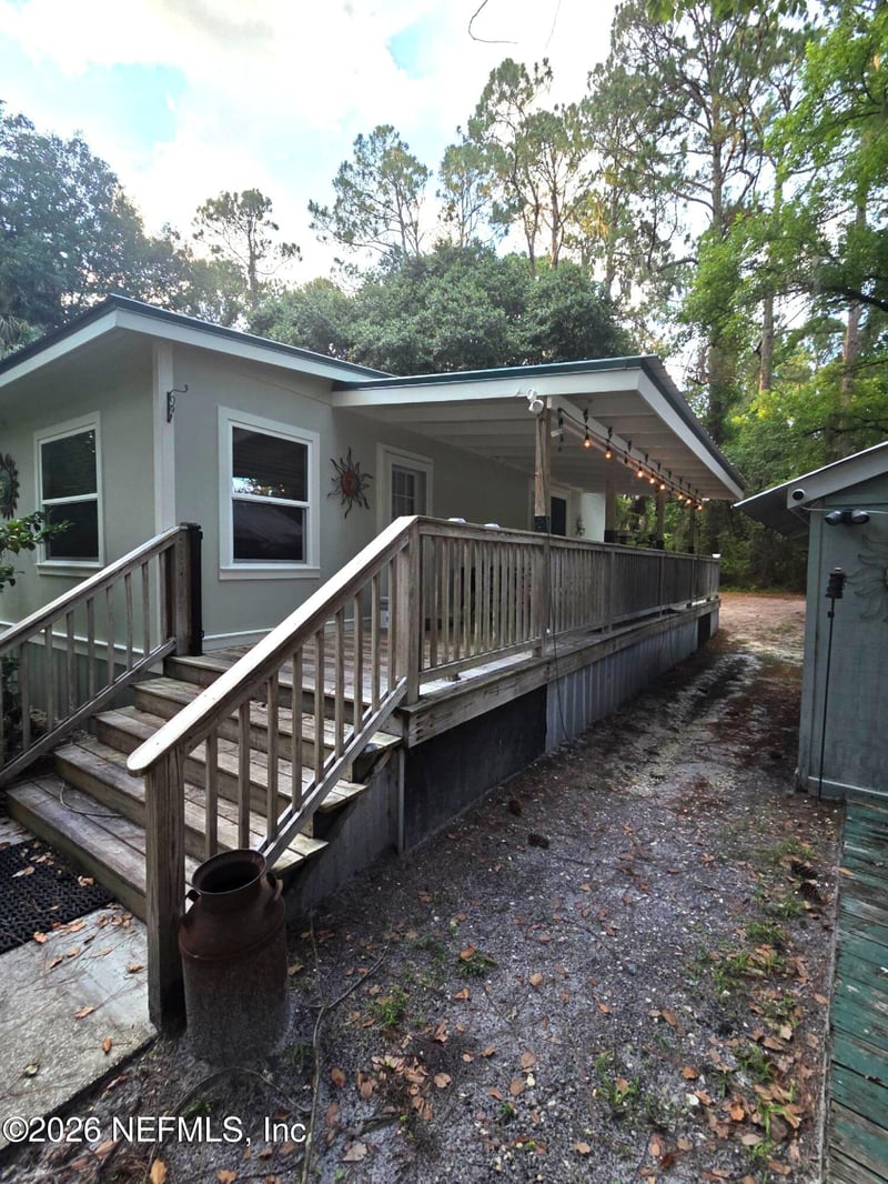 126 Janet Ave, Georgetown, FL 32139