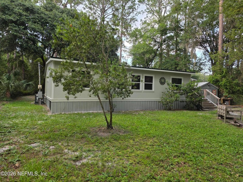 126 Janet Ave, Georgetown, FL 32139