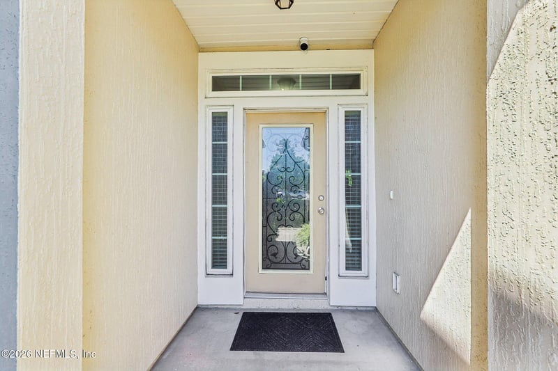 205 Richmond Dr, St Johns, FL 32259