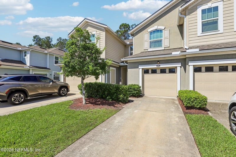 205 Richmond Dr, St Johns, FL 32259