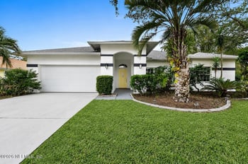 2 Saw Mill Ct, Palm Coast, FL 32164
