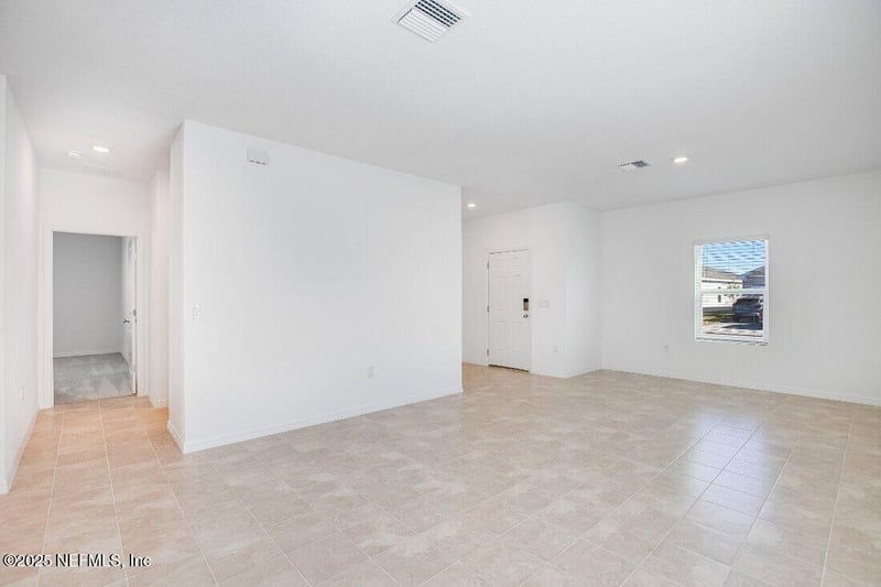 8519 Lilias Cir, Jacksonville, FL 32219