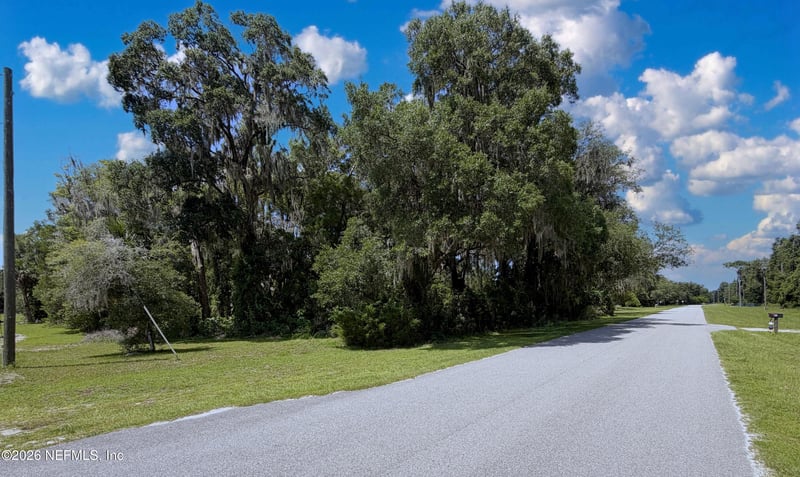 112 St Johns Ave, Satsuma, FL 32189