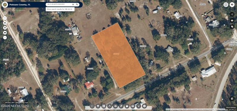 112 St Johns Ave, Satsuma, FL 32189