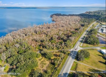 106 Union Ave, Crescent City, FL 32112
