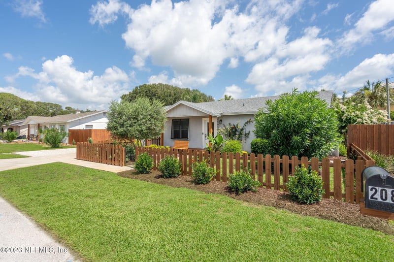 208 Trade Wind Ln, St Augustine, FL 32080