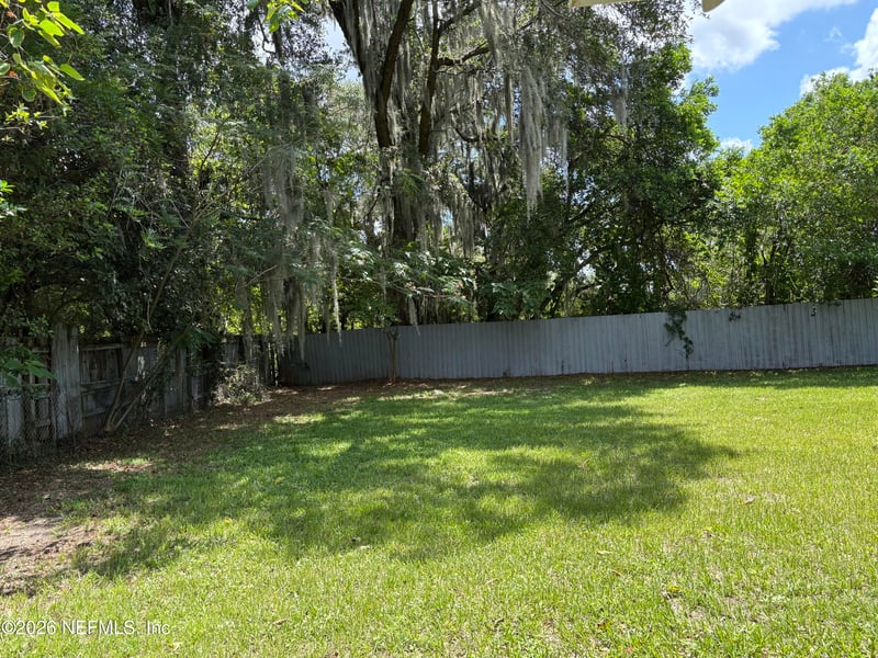3747 Aldington Dr, Jacksonville, FL 32210