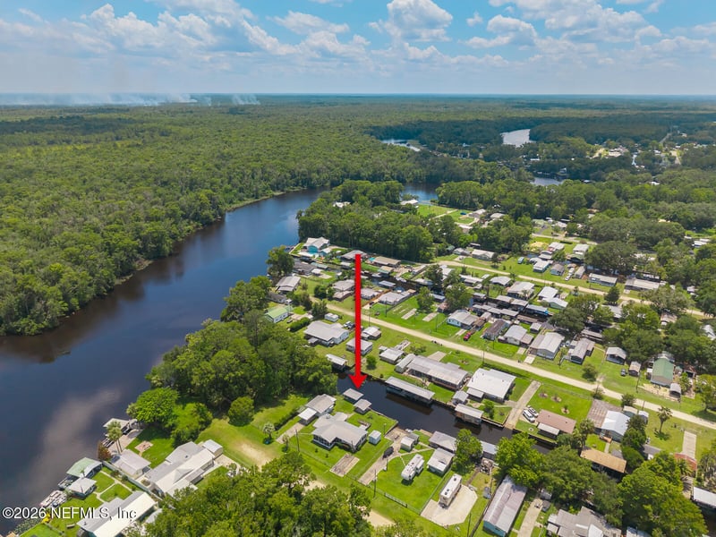 115 Cleo Ln, Satsuma, FL 32189
