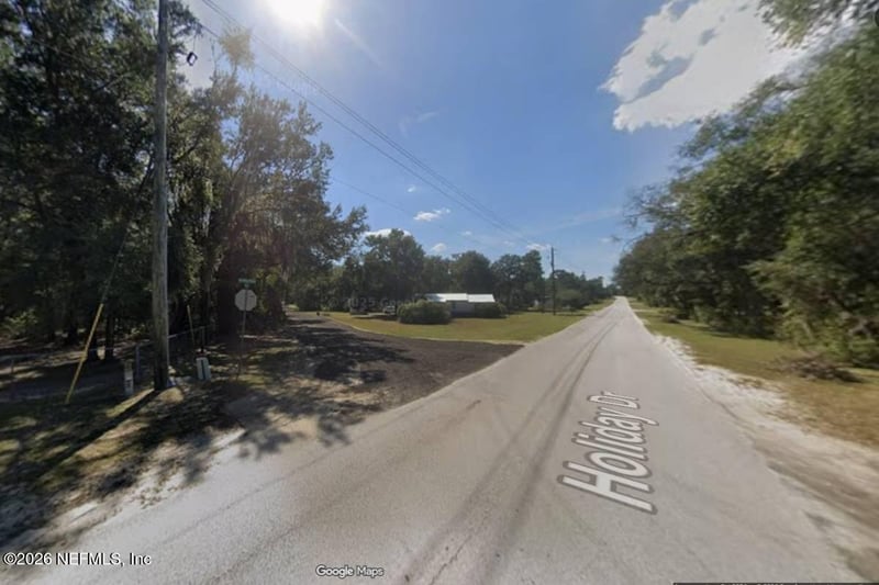 Holiday Dr, Interlachen, FL 32148