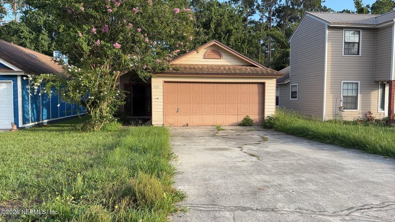 1281 Independence Dr, Orange Park, FL 32065