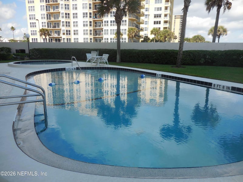 1601 Ocean Dr #1, Jacksonville Beach, FL 32250