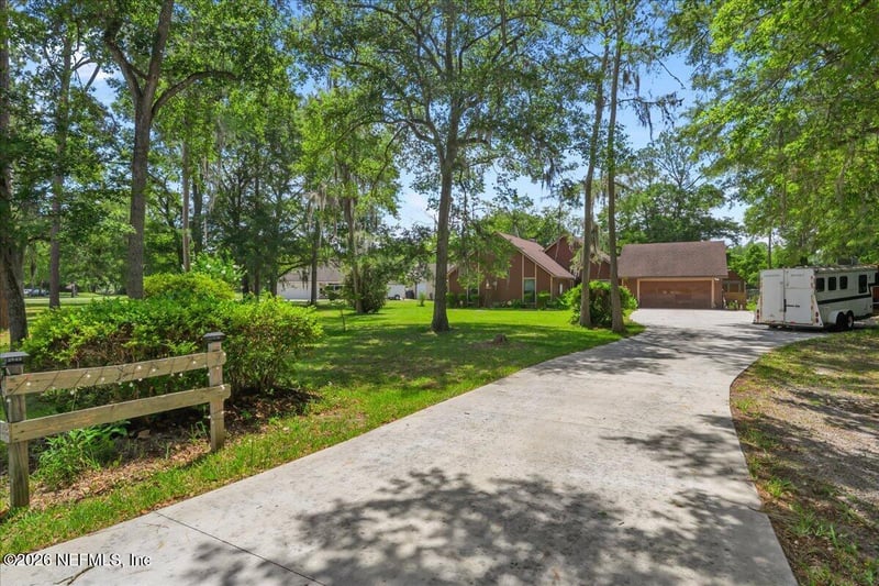 1131 Cactus Cut Rd, Middleburg, FL 32068