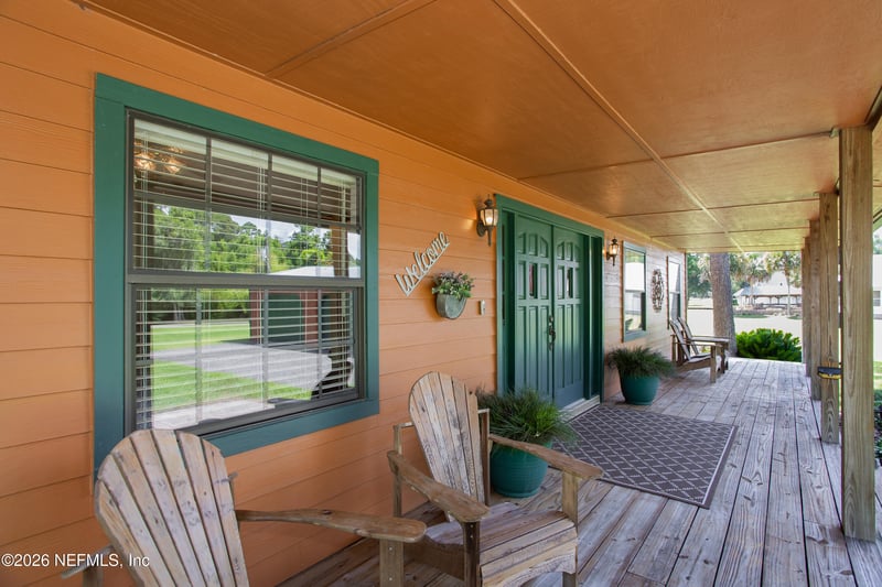 234 Lake Dr, Florahome, FL 32140