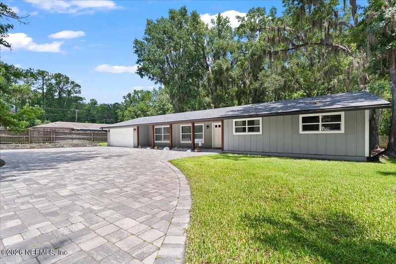 3959 Doctors Lake Dr, Orange Park, FL 32065