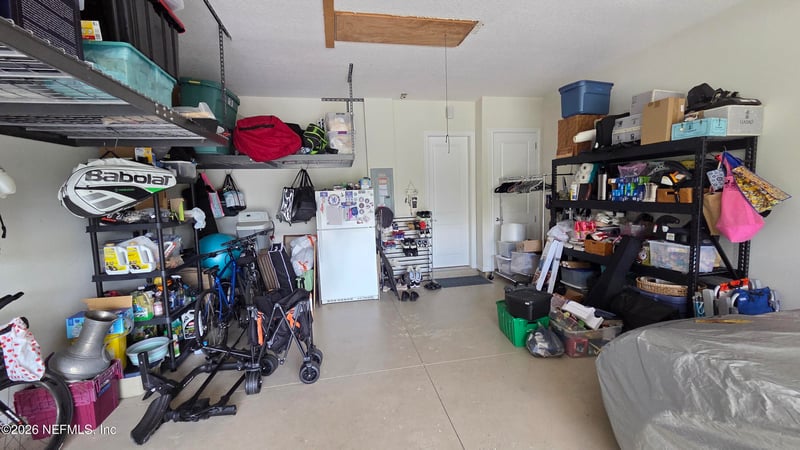 2890 Pescara Dr, Jacksonville, FL 32246