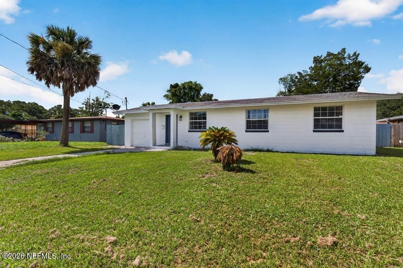 6326 Regiment Dr, Jacksonville, FL 32277