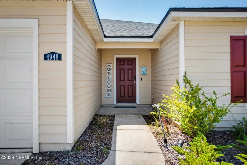 4948 Big Pine Dr, Jacksonville, FL 32218