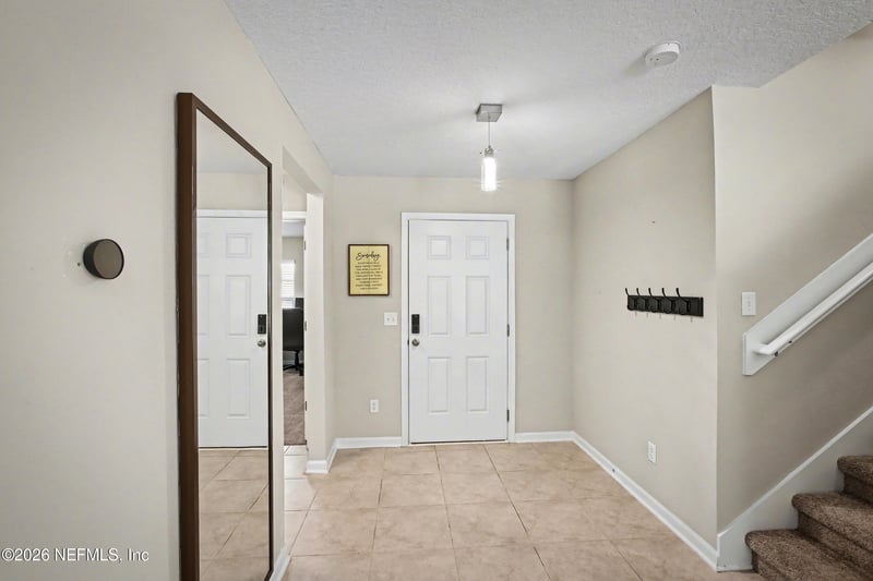 4948 Big Pine Dr, Jacksonville, FL 32218