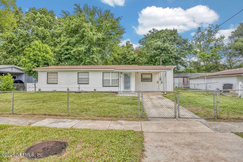 7335 Proxima Rd, Jacksonville, FL 32210