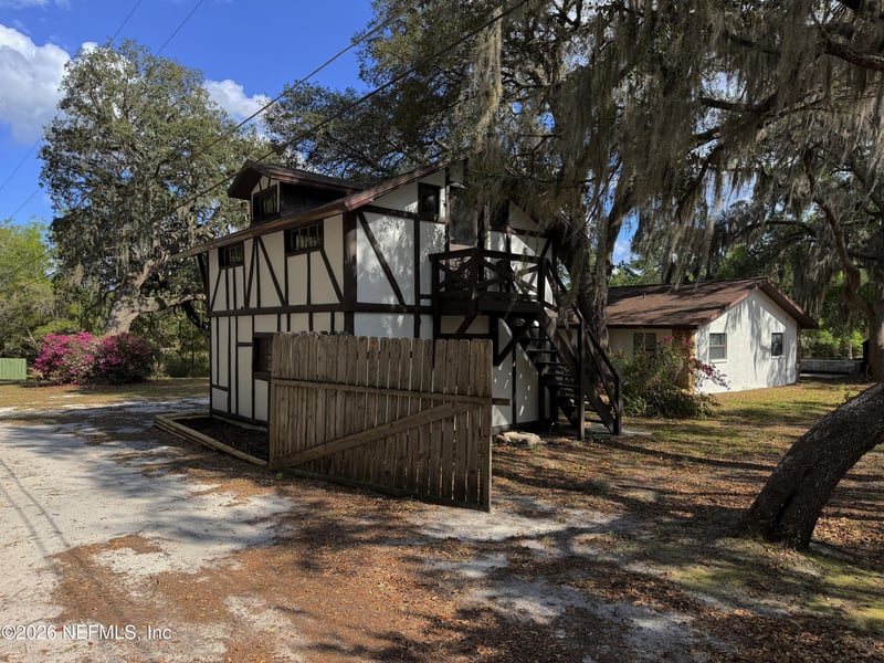 121 Serena Cir, Melrose, FL 32666