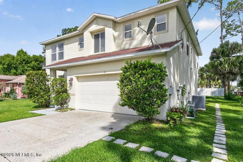 15 Ryker Ln, Palm Coast, FL 32164