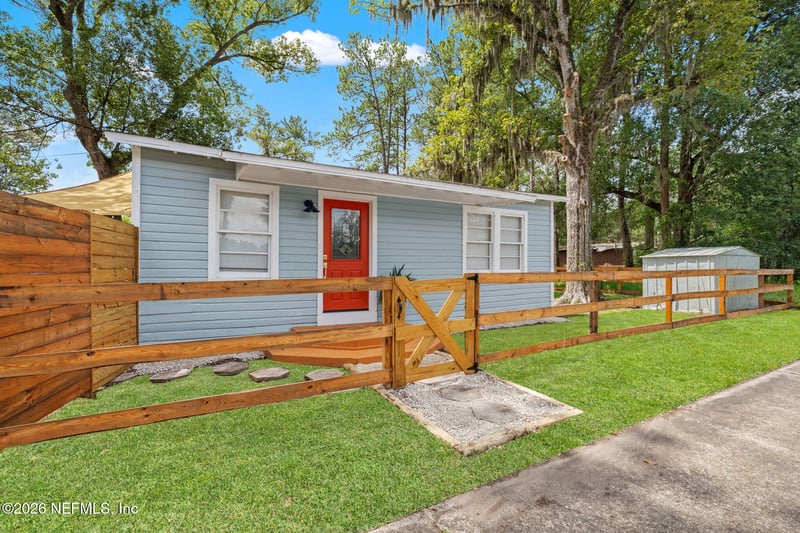 6986 Sallie Ave, Jacksonville, FL 32210