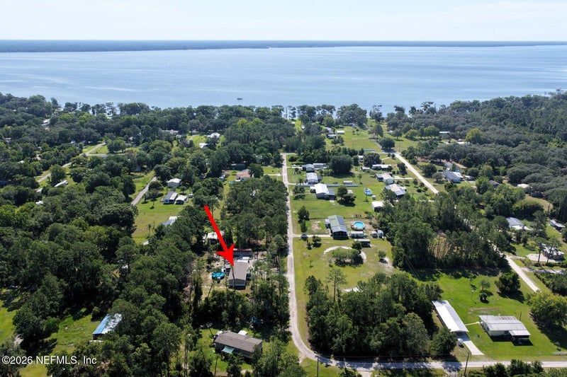 114 Janet Dr, Crescent City, FL 32112