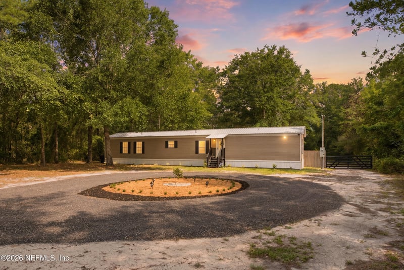 4766 Acacia St, Middleburg, FL 32068