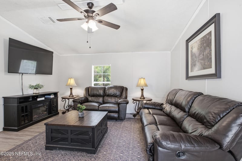 4766 Acacia St, Middleburg, FL 32068